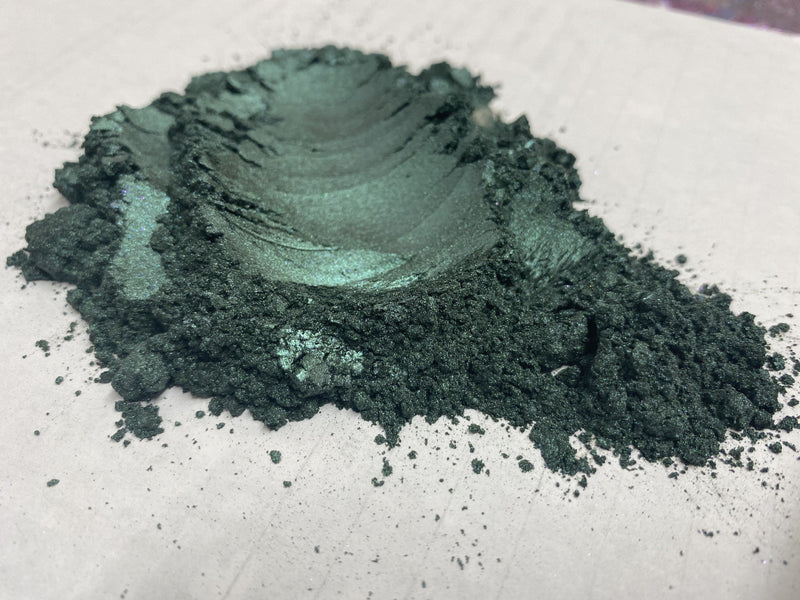 Oz Green - Pearl mica pigments. - Great for Raail, Plasti Dip, Auto Paint, Resin and Slime. Vinyl Wrap. Liquid Wrap. Dipyourcar